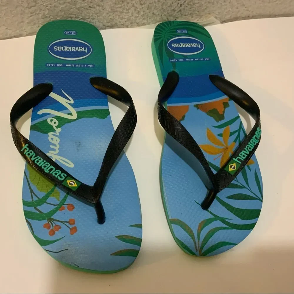 NWOT Havaianas Women's Top Postcard Print Flip Flops Sandal Size 11/12 Women's